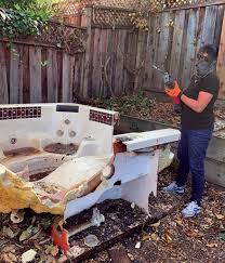 Moving and Downsizing Cleanouts in Oconomowoc, WI